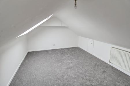 4 bedroom Semi-detached house for sale in Poplar Avenue, Dogsthorpe, Peterborough, PE1