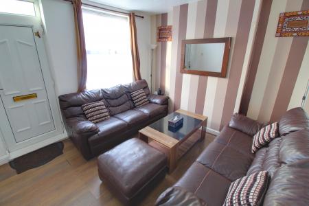 2 bedroom Terraced House for sale in Clarence Road, Millfield, Peterborough, PE1