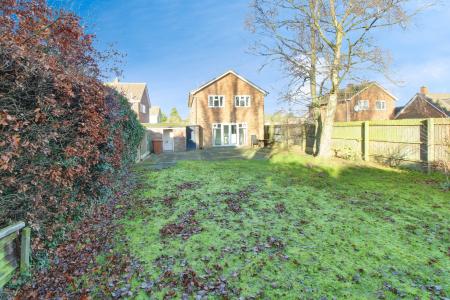 5 bedroom Detached house to let in Ledbury Road, Netherton, Peterborough, PE3