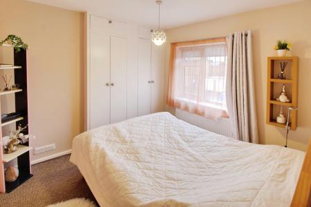 5 bedroom Semi-detached house for sale in Crown Street, New England, Peterborough, PE1