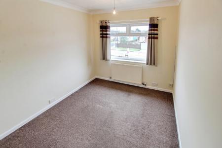 4 bedroom Semi-detached house to let in Eye Road, Peterborough, PE1