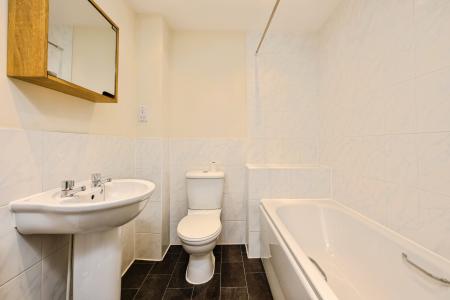 1 bedroom Terraced House for sale in Spiros Road, Cardea, Peterborough, PE2