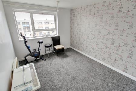 3 bedroom Flat to let in St Marys Court, Eastgate, Peterborough, PE1
