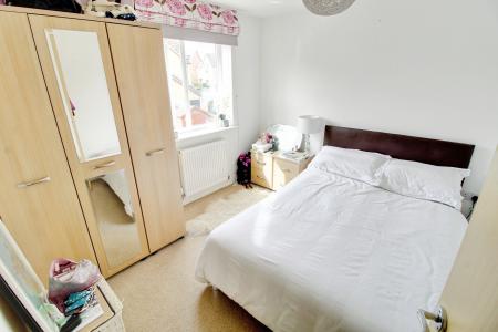 1 bedroom Flat to let in Bayleaf Avenue, Hampton, Peterborough, PE7