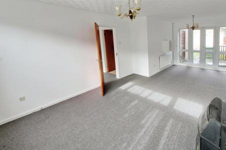 3 bedroom Semi-detached house to let in St Pauls Road, New England, Peterborough, PE1