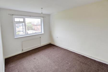 2 bedroom Flat to let in Swain Court, Woodston, Peterborough, PE2