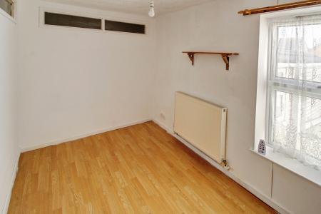 3 bedroom Terraced House for sale in Gladstone Street, Peterborough, PE1