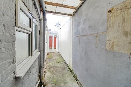 3 bedroom Terraced House for sale in Gladstone Street, Peterborough, PE1