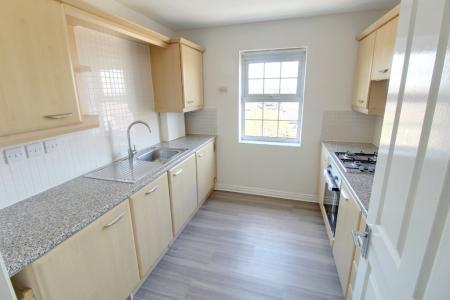 3 bedroom Flat to let in Barley Mews, Woodston, Peterborough, PE2