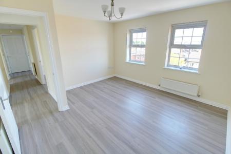 3 bedroom Flat to let in Barley Mews, Woodston, Peterborough, PE2