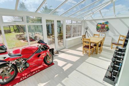 3 bedroom Semi-detached house to let in Walton Road, Peterborough, PE6