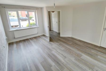 3 bedroom Semi-detached house to let in Saxonbury Way, Hempsted, Peterborough, PE2