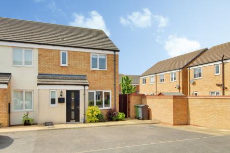 Saxonbury Way, Hempsted, Peterborough, PE2