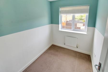 3 bedroom Semi-detached house to let in Saxonbury Way, Hempsted, Peterborough, PE2