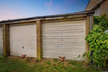 1 bedroom Flat to let in St Martins Street, Central, Peterborough, PE1