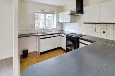 1 bedroom Flat to let in St Martins Street, Central, Peterborough, PE1
