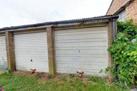 1 bedroom Flat to let in St Martins Street, Central, Peterborough, PE1
