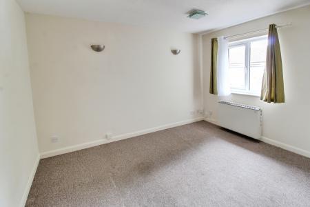 1 bedroom Flat to let in St Martins Street, Central, Peterborough, PE1