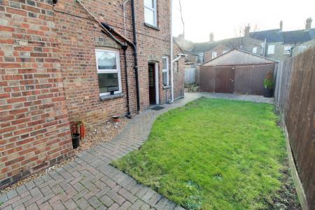 3 bedroom Semi-detached house to let in Gilpin Street, New England, Peterborough, PE1