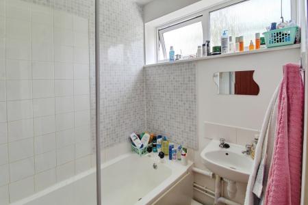 3 bedroom Maisonette for sale in Benland, Bretton, Peterborough, PE3