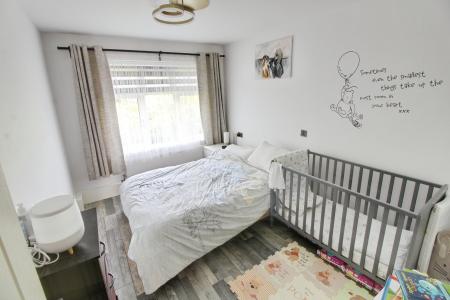1 bedroom Flat to let in Appleyard, Stanground, Peterborough, PE2