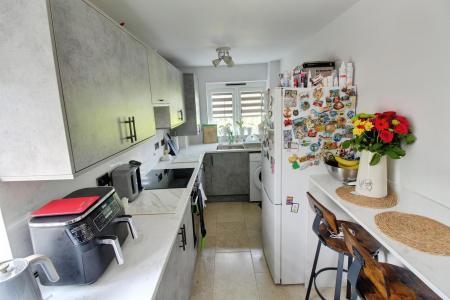 1 bedroom Flat to let in Appleyard, Stanground, Peterborough, PE2