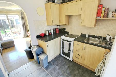 1 bedroom Terraced House to let in Primroses, Deeping St James, PE6