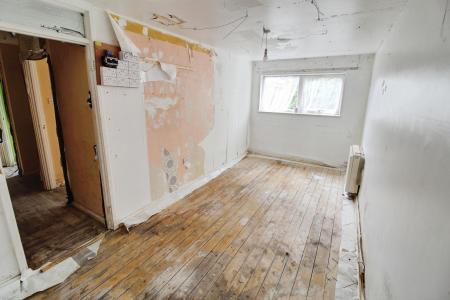 3 bedroom Terraced House for sale in Odecroft, Ravensthorpe, Peterborough, PE3