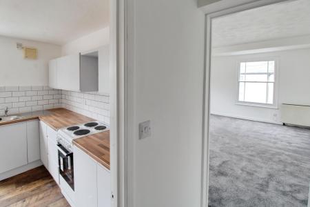 1 bedroom Flat to let in South Street, Crowland, PE6