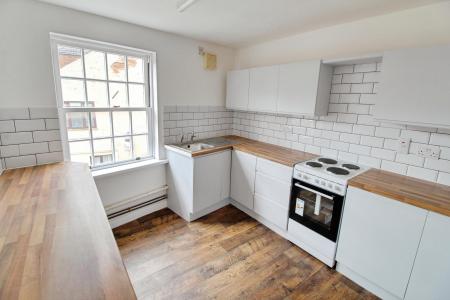 1 bedroom Flat to let in South Street, Crowland, PE6