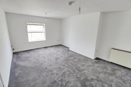 1 bedroom Flat to let in South Street, Crowland, PE6