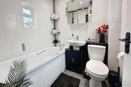 1 bedroom House for sale in Delapre Court, Eye, PE6