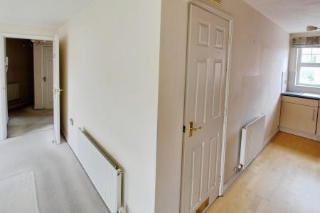 2 bedroom Flat for sale in East Water Crescent, Hampton Vale, Peterborough, PE7