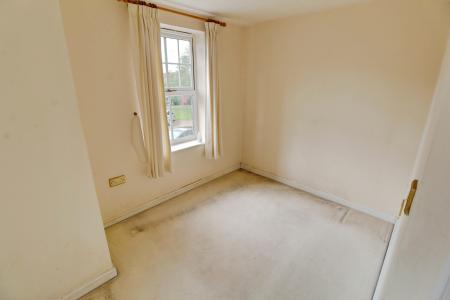 2 bedroom Flat for sale in East Water Crescent, Hampton Vale, Peterborough, PE7
