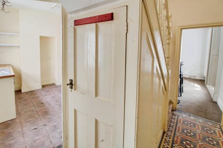 3 bedroom Terraced House for sale in Oundle Road, Woodston, Peterborough, PE2