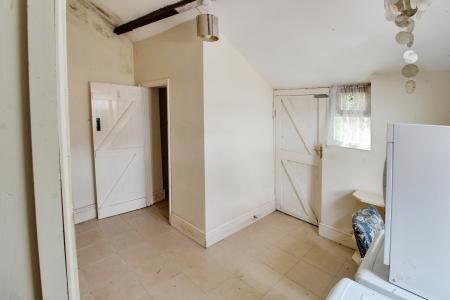 3 bedroom Terraced House for sale in Oundle Road, Woodston, Peterborough, PE2