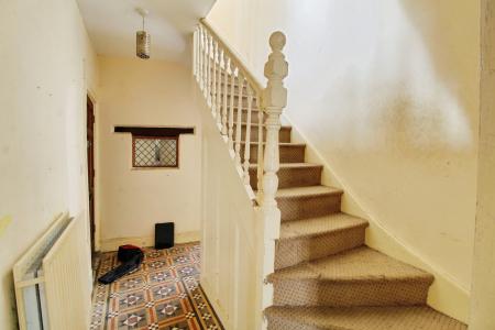 3 bedroom Terraced House for sale in Oundle Road, Woodston, Peterborough, PE2
