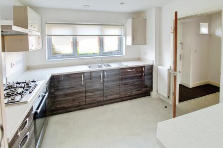 3 bedroom Semi-detached house to let in Hawksbill Way, Fletton, Peterborough, PE2