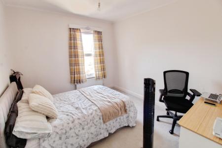 3 bedroom Terraced House to let in Harris Street, Millfield, Peterborough, PE1