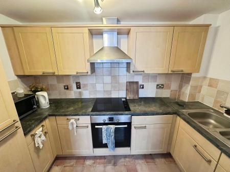 2 bedroom Flat to let in Fellowes Road, Fletton, Peterborough, PE2