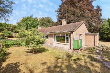 2 bedroom Semi-detached bungalow for sale in The Precincts, Peterborough, PE1