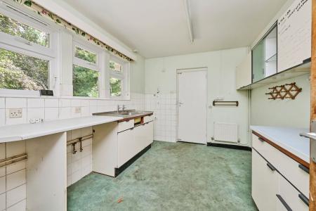 2 bedroom Semi-detached bungalow for sale in The Precincts, Peterborough, PE1
