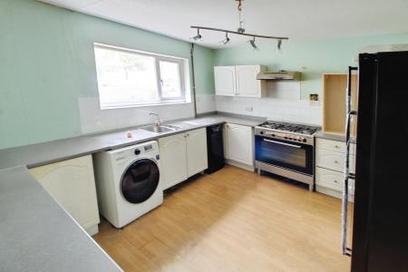 3 bedroom Terraced House for sale in Cathwaite, Paston, Peterborough, PE4
