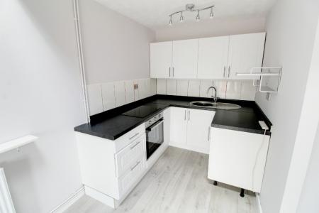 1 bedroom Terraced House to let in Delapre Court, Peterborough, PE6