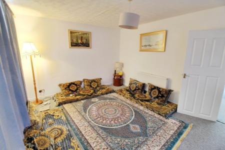 2 bedroom Flat for sale in Alexandra Road, Millfield, Peterborough, PE1