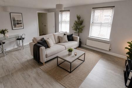 2 bedroom Maisonette to let in Verde Close, Eye, PE6