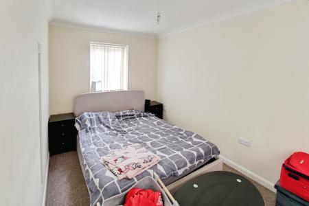 2 bedroom Semi-detached house to let in Sayers Crescent, Wisbech St Mary, PE13