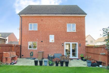 4 bedroom Detached house for sale in Damson Drive, Dogsthorpe, Peterborough, PE1