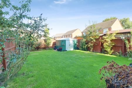 4 bedroom Detached house for sale in Damson Drive, Dogsthorpe, Peterborough, PE1