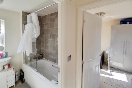 4 bedroom Detached house for sale in Damson Drive, Dogsthorpe, Peterborough, PE1